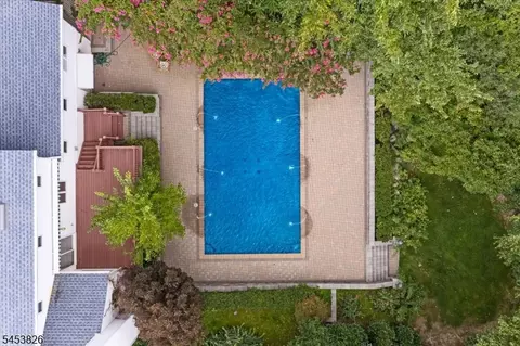 Exterior - 1460 Alps Rd, Wayne, NJ 07470 photo 12 of 13