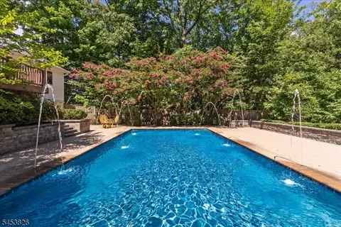 Exterior - 1460 Alps Rd, Wayne, NJ 07470 photo 5 of 13
