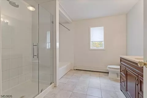 Bath - 1460 Alps Rd, Wayne, NJ 07470 photo 5 of 5