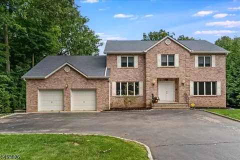 Exterior - 1460 Alps Rd, Wayne, NJ 07470 photo 10 of 13