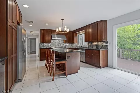 Kitchen - 1460 Alps Rd, Wayne, NJ 07470 photo 1 of 7