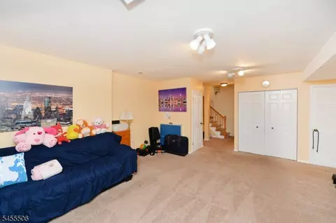 Other - 27 Tanager Ct, Wayne, NJ 07470 photo 3 of 10