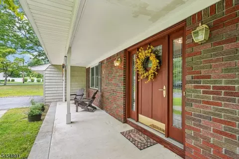Exterior - 3 Kennedy Ct, Wayne, NJ 07470 photo 5 of 8