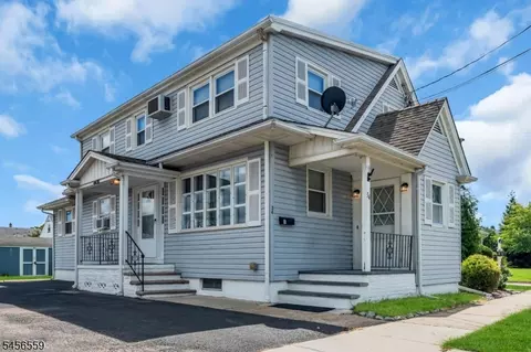34 N 15th Ave, Manville, NJ 08835