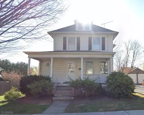 18 N Hillside Ave, Chatham, NJ 07928