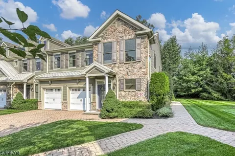 1202 Whitney Ln, Allendale, NJ 07401