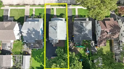 View/Area - 856 Ester Ave, Teaneck, NJ 07666 photo 3 of 3