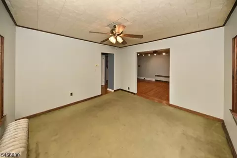 Living - 856 Ester Ave, Teaneck, NJ 07666 photo 4 of 4