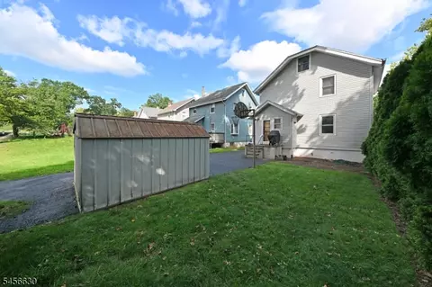 Exterior - 856 Ester Ave, Teaneck, NJ 07666 photo 5 of 5