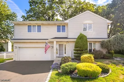 23 Zeim Dr, Clifton, NJ 07012