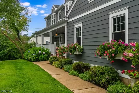 Exterior - 80 Talmage Rd, Mendham, NJ 07945 photo 3 of 11