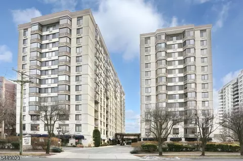 316 Prospect Ave #4K, Hackensack, NJ 07601 photo 2
