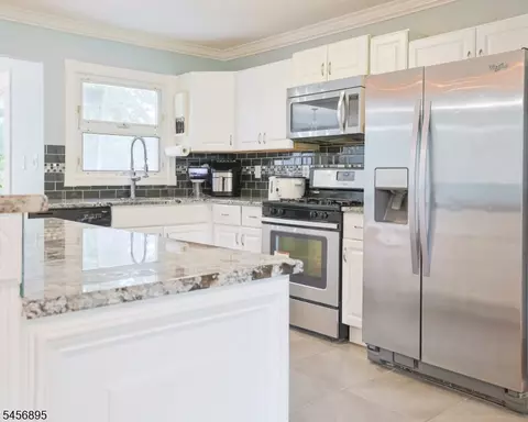 Kitchen - 17 Corwin St, Kenvil, NJ 07847 photo 1 of 2