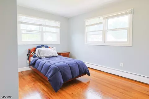 Bedroom - 17 Corwin St, Kenvil, NJ 07847 photo 4 of 6