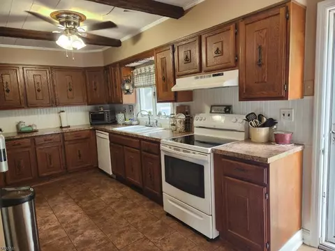Kitchen - 3100 Belvidere Rd, Phillipsburg, NJ 08865 photo 1 of 1