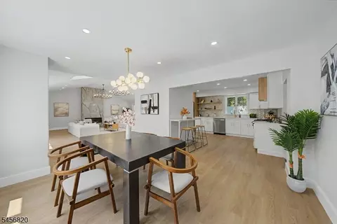 Dining - 19 Ferndale Rd, Wayne, NJ 07470 photo 1 of 3