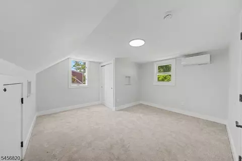Bedroom - 19 Ferndale Rd, Wayne, NJ 07470 photo 3 of 3