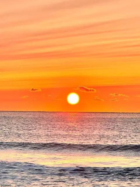 310 Maryland Ave, Point Pleasant Beach, NJ 08742