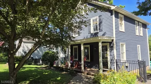 Exterior - 79 W Main St, Mendham, NJ 07945 photo 2 of 15