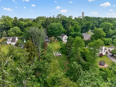 View/Area - 79 W Main St, Mendham, NJ 07945 photo 3 of 4