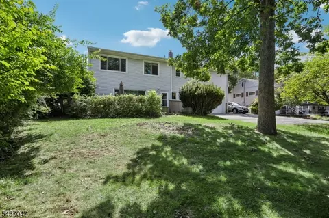 Exterior - 347 Alan Dr, Paramus, NJ 07652 photo 3 of 3