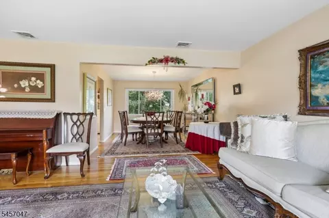 Other - 347 Alan Dr, Paramus, NJ 07652 photo 4 of 12