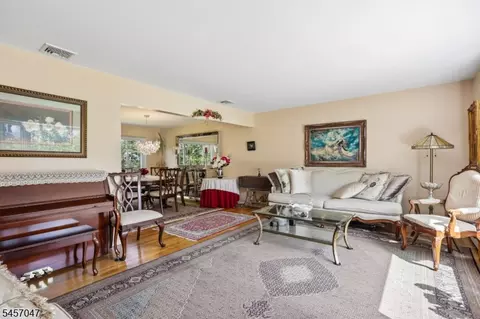 Other - 347 Alan Dr, Paramus, NJ 07652 photo 5 of 12