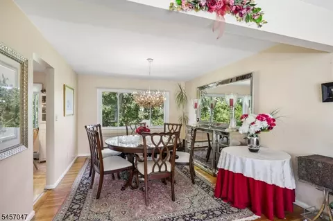 Dining - 347 Alan Dr, Paramus, NJ 07652 photo 1 of 3