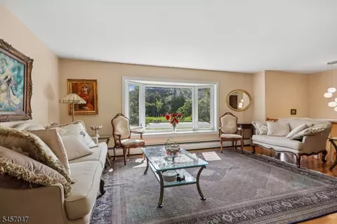 Other - 347 Alan Dr, Paramus, NJ 07652 photo 2 of 12