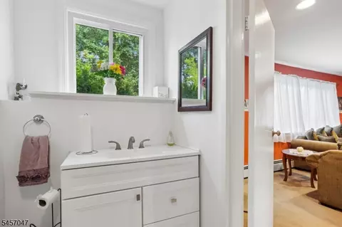 Bath - 347 Alan Dr, Paramus, NJ 07652 photo 2 of 2