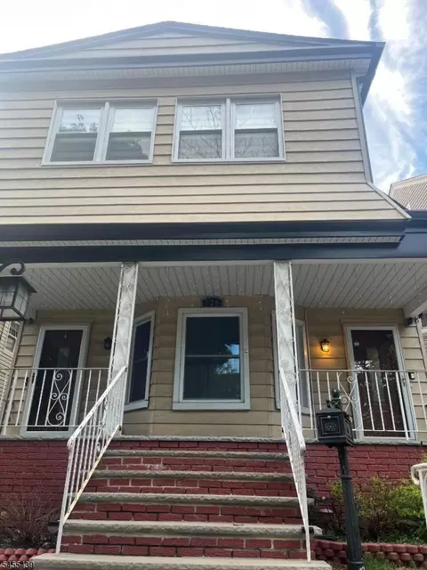 718 Clifton Ave, Newark, NJ 07104