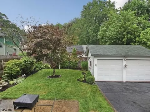 Exterior - 703 Marshall Pl, Plainfield, NJ 07062 photo 4 of 5