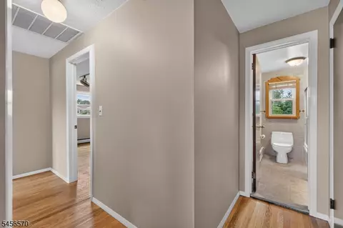 Entry Way - 42 Hanover Pl, Wayne, NJ 07470 photo 3 of 4