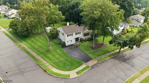 View/Area - 42 Hanover Pl, Wayne, NJ 07470 photo 1 of 3