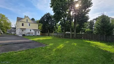 Exterior - 405 E 2nd St, Plainfield, NJ 07060 photo 2 of 2