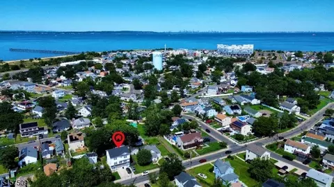 217 Seeley Ave, Keansburg, NJ 07734
