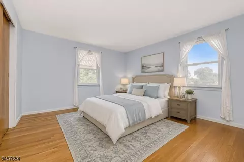 Bedroom - 105 Arnot Pl, Paramus, NJ 07652 photo 1 of 3