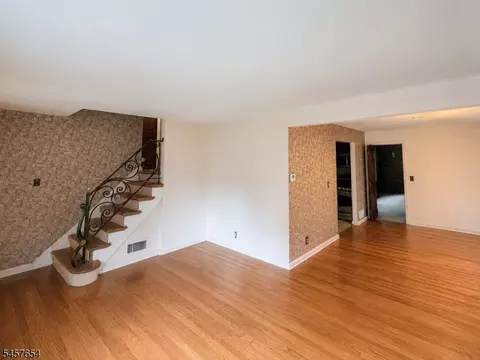 Living - 105 Arnot Pl, Paramus, NJ 07652 photo 2 of 3