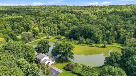 131 Deckertown Tpke, Montague, NJ 07827