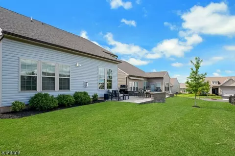 Exterior - 34 Tate Rd, Flemington, NJ 08822 photo 6 of 9