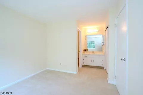9 Evans Ct, Bedminster, NJ 07921 photo 28