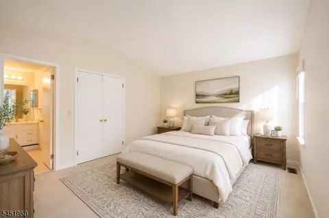Bedroom - 9 Evans Ct, Bedminster, NJ 07921 photo 1 of 6