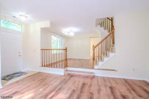 9 Evans Ct, Bedminster, NJ 07921 photo 7