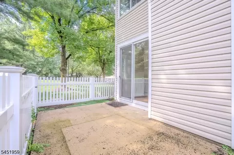 9 Evans Ct, Bedminster, NJ 07921 photo 16