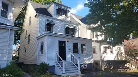 94 Sanford St, East Orange, NJ 07018