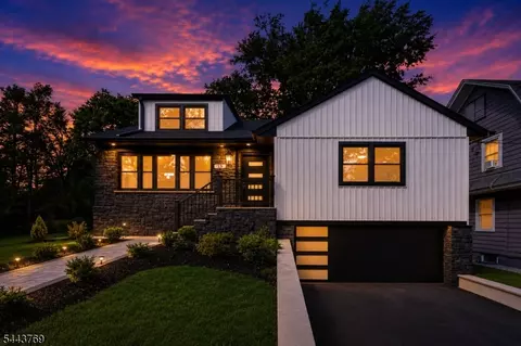 15 Elberta Rd, Maplewood, NJ 07040