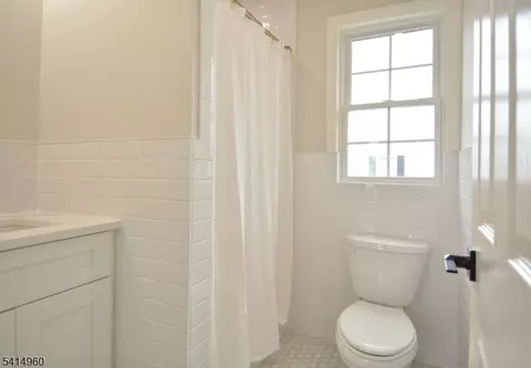 Bath - 3 Brown St, Flemington, NJ 08822 photo 1 of 1
