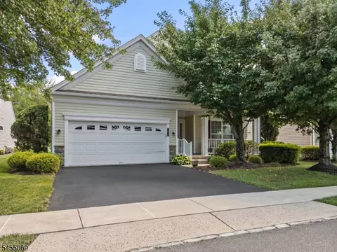 574 Post Ln, Somerset, NJ 08873