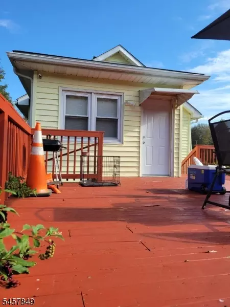 107 Broad St, Deepwater, NJ 08023 photo 4