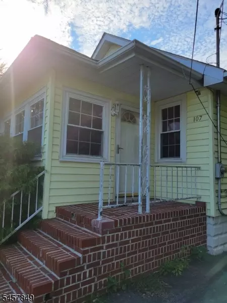 107 Broad St, Deepwater, NJ 08023 photo 3
